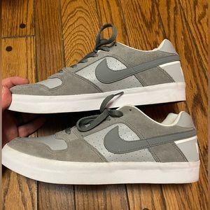 Nike SB Delta Force